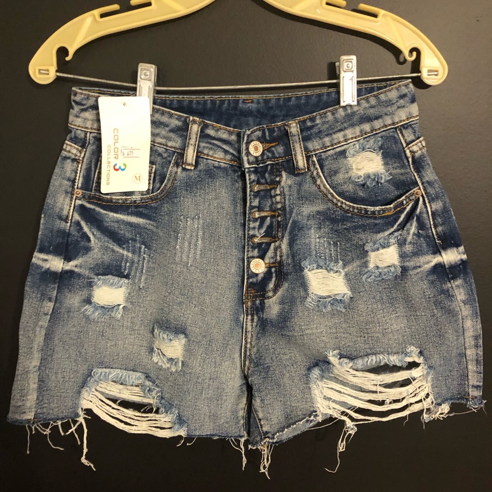 Ripped Jean shorts size M